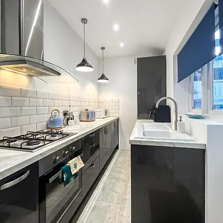 Mariners Muse * Scarborough